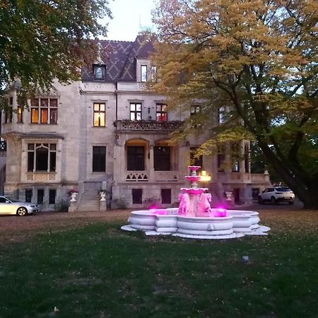 Schlosshotel Zum Markgrafen Кведлінбург Екстер'єр фото