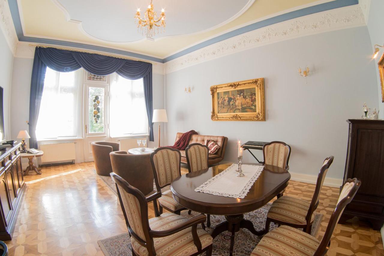 Schlosshotel Zum Markgrafen Кведлінбург Екстер'єр фото